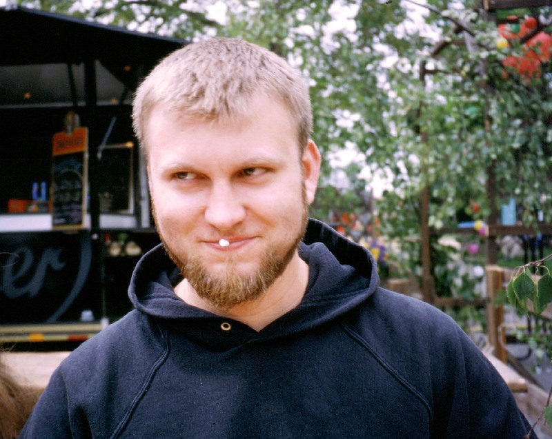 09.jpg